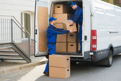 Flexible man and van transport for nearby North London deliveries and removals
